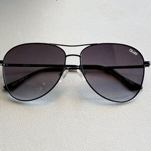 Quay Australia Here For It Aviator Style Sunglasses in Black